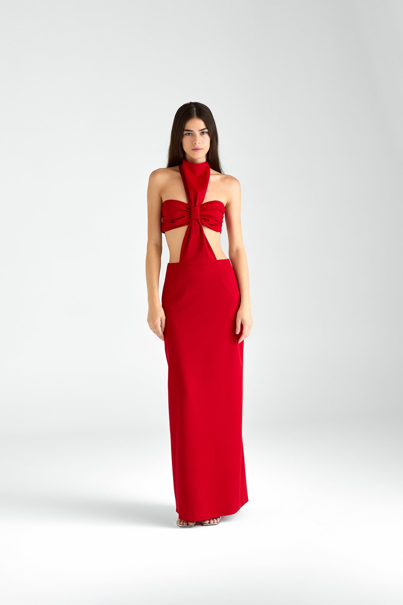 Patty Cherry / Neck-detailed maxi dress