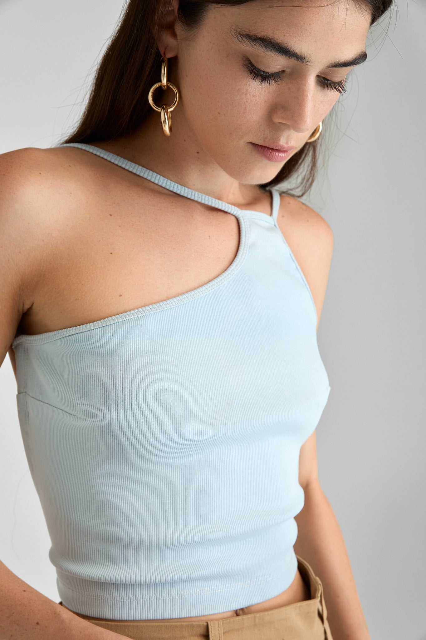 Kauri / Asymmetric open-back top