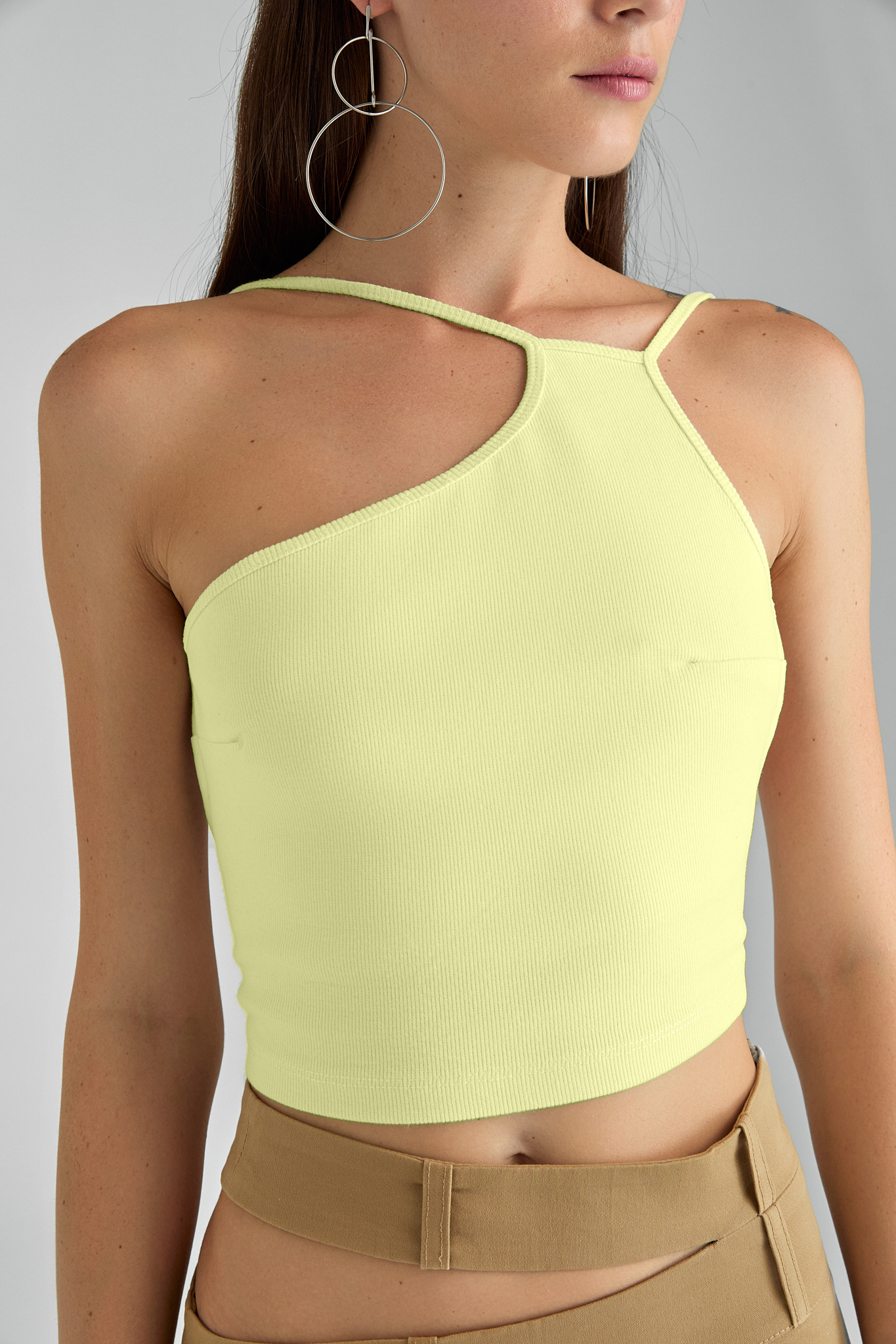 Kauri / Asymmetric open-back top